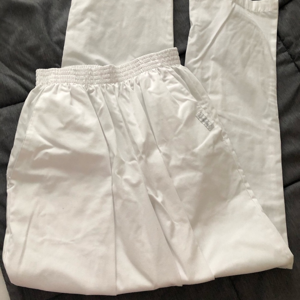 White medium scrub bottoms